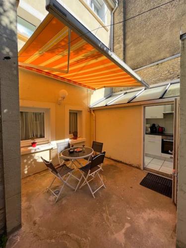 La Passerelle - Terrace and balcony with sea view