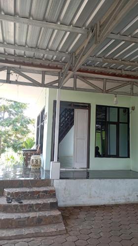 Μπαλκόνι ή βεράντα στο Homestay Rejeki