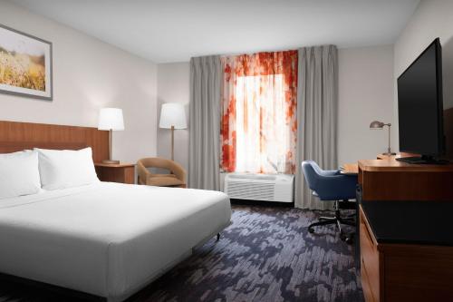 Fairfield Inn & Suites Dulles Airport Image