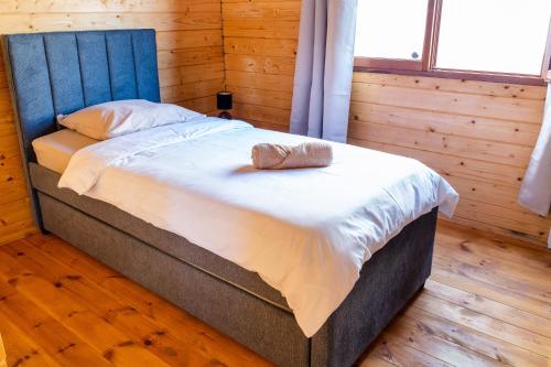 Postel nebo postele na pokoji v ubytování Chalet Goyavier - 4pers-Sud sauvage - By Sister Home