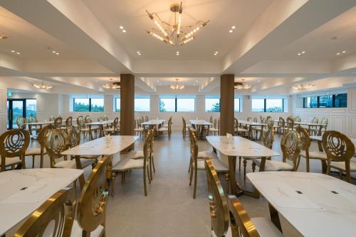 Restaurace v ubytování Gunsan Stay Tourist Hotel