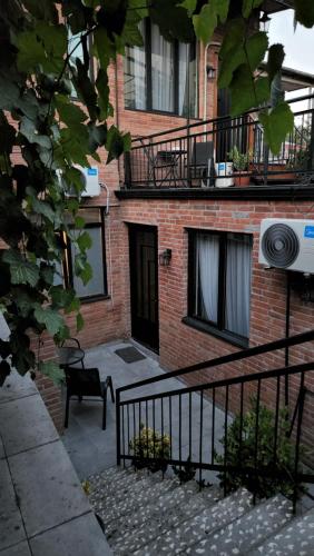 Μπαλκόνι ή βεράντα στο Apartment 1905 in Tbilisi, Avlabari