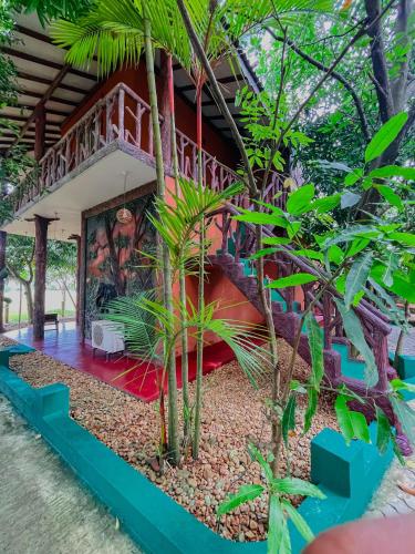Jardín al aire libre en V Cabanas Yala Safari Place