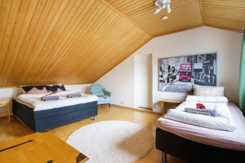 Postel nebo postele na pokoji v ubytování Polar River Villa