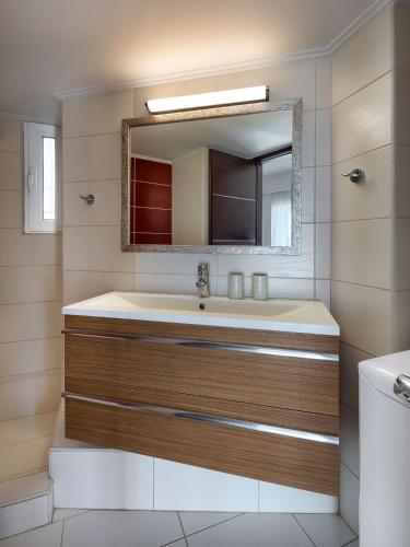 Kolonaki Suite with Panoramic View