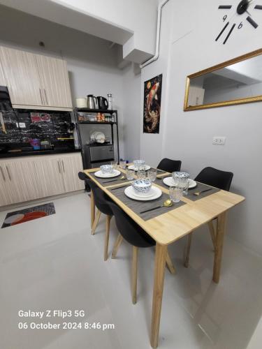Una cocina o zona de cocina en JML'SPOD Near MACTAN AIRPORT AND BEACHES