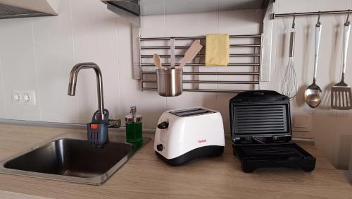 Φωτογραφία από το άλμπουμ του Sunlite Summer Cottages σε Obzor