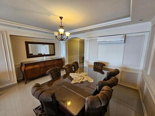 Ruang duduk di Welcome sea view - families only