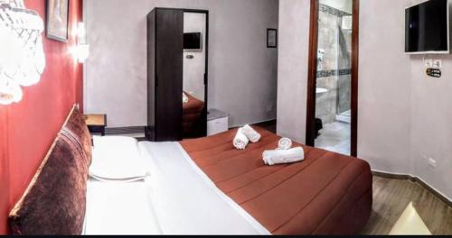 Gallery image of Seven miracles room in Rome