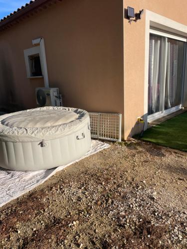 Photo de la galerie de l'établissement Zaza, à Suze-la-Rousse