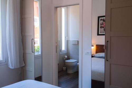 Postel nebo postele na pokoji v ubytování Vikos Lodge Apartment