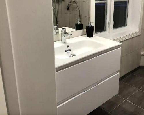Φωτογραφία από το άλμπουμ του Idyllisk sørlandshus i Arendal sentrum - i vannkanten σε Arendal
