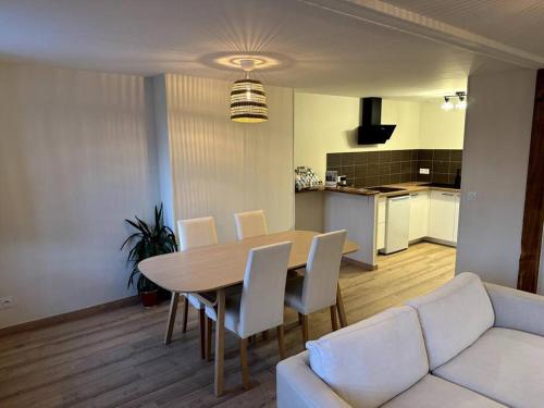 Η κουζίνα ή μικρή κουζίνα στο Appartement T2