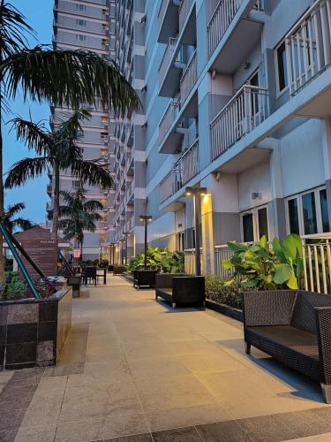 Coast Residences-Ronnzel staycation