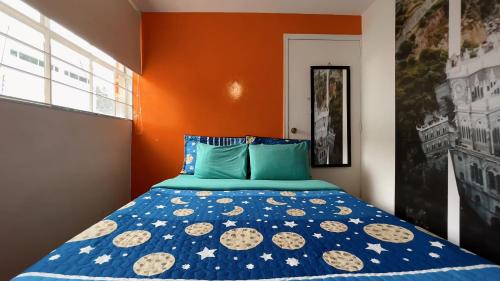 Letto o letti in una camera di 82Hostel