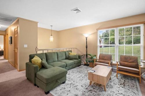 Χώρος καθιστικού στο hot tub I game room I private deck I