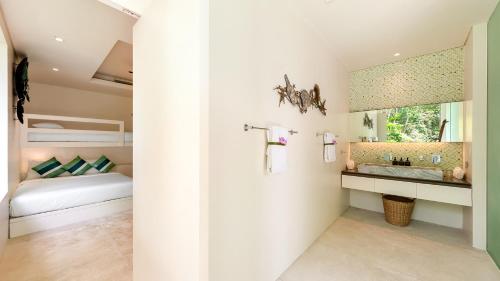 Køkken eller tekøkken på Splash: Contemporary Tropical Five Star Villa