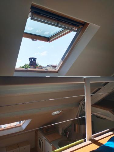 Photo de la galerie de l'établissement Studio sous les toits et mezzanine - Vincennes, à Vincennes