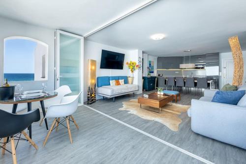 Holiday apartment with Sea views in Puerto Banus