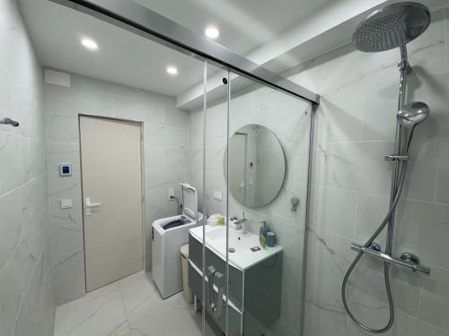 C070 Magnifique appartement au calme 2 Chambre centre