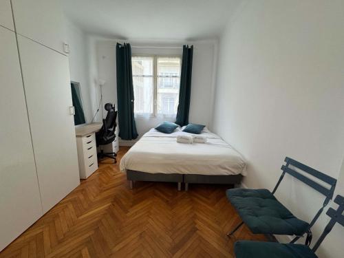 C070 Magnifique appartement au calme 2 Chambre centre