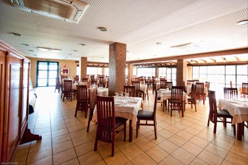 Hotel Restaurante Campiña Del Rey, Villanueva del Rey Sevilla ...