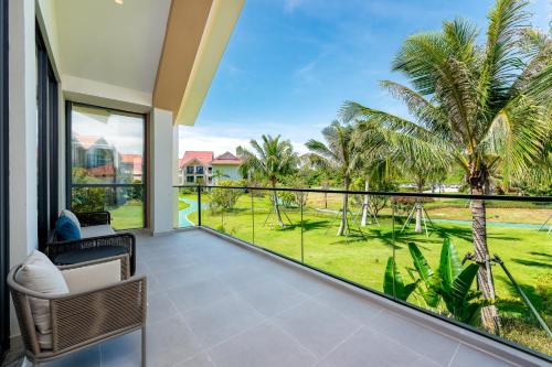 Zahrada ubytování Holiday Inn Hainan Xiangshui Bay by IHG