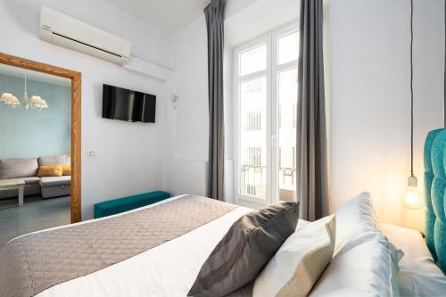 Holidays2Malaga Dos Aceras in Old Town & High Speed Wifi
