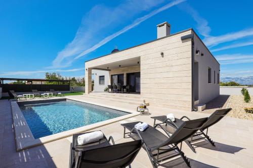 Villa Anlero ZadarVillas