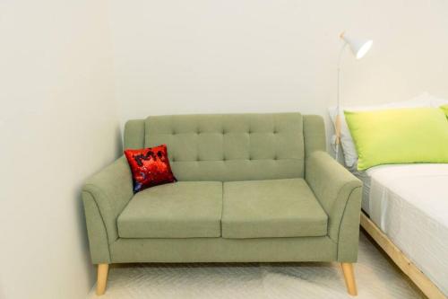 Zona de estar de Unit 28 Mountain View Studio by Ems