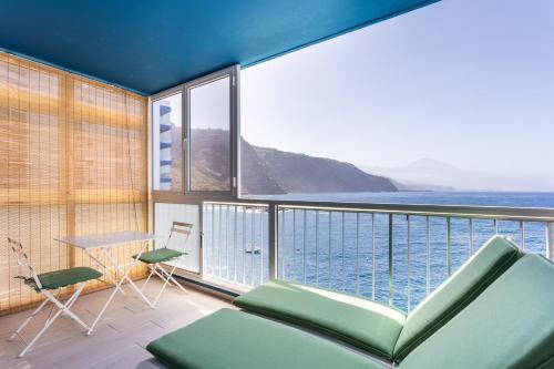 Home2Book Chic Oceanview Apartment, Mesa del Mar