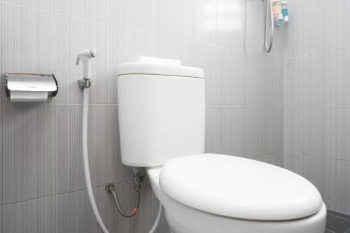 Ένα μπάνιο στο Nostos Guesthouse Wonosobo