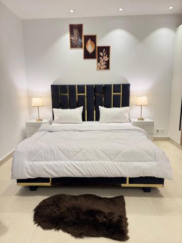 Studio Apartment Penta Square Lahore