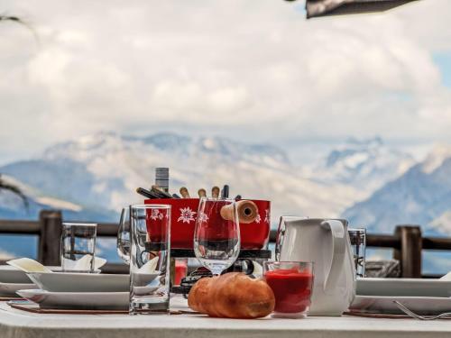 Chalet Gemini by Interhome