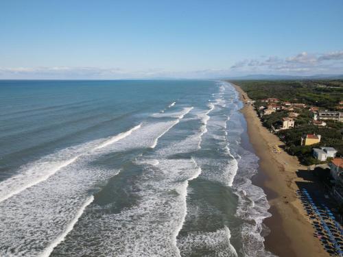 an aerial view of the shoreline of a beach at Apartment Mauro by Interhome in San Vincenzo