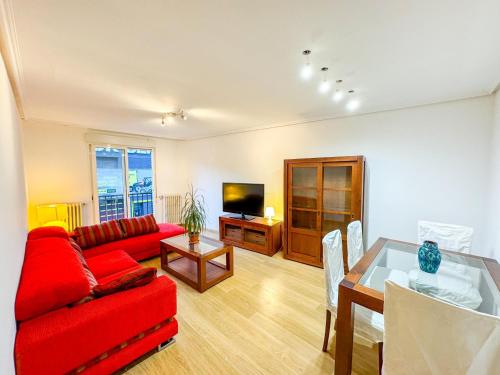 Step to El Pilar 2 Turistea