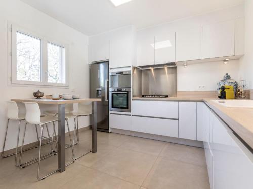 Photo de la galerie de l'établissement Holiday Home Villa D'Allongue by Interhome, à Callian