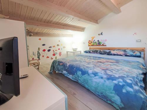 Ένα ή περισσότερα κρεβάτια σε δωμάτιο στο Apartment Casa di Arianna by Interhome