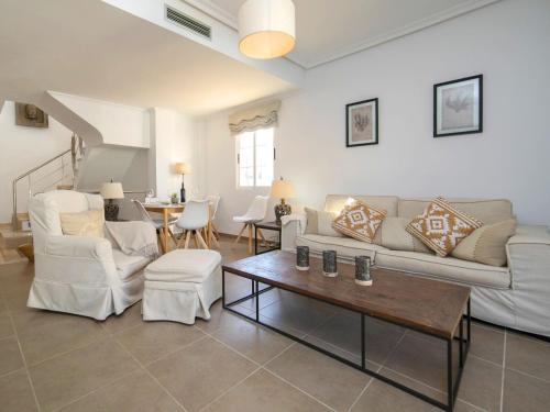 Holiday Home Jazmines by Interhome
