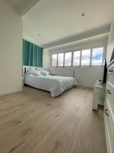 Postel nebo postele na pokoji v ubytování Appartement avec terrasse et ciel étoilé !