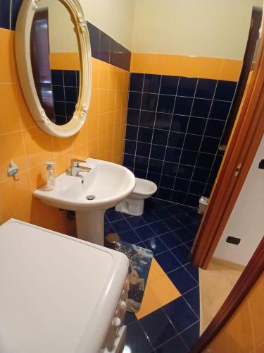 Bagno di Elegante Appartamento - 20 minuti da Napoli centro