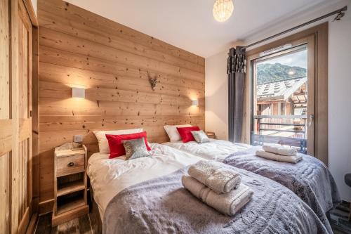 PORTES DU PLENEY 203 exceptionnel T5 pour 8 personnes au pied du Pleney