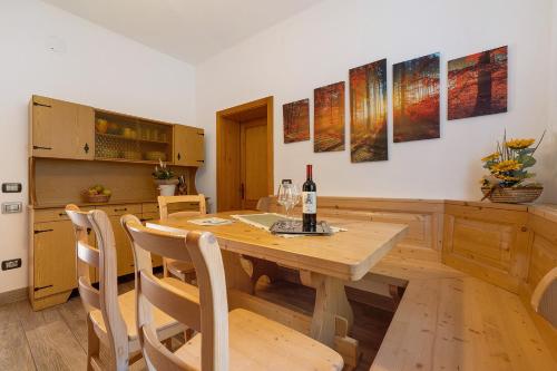 Η κουζίνα ή μικρή κουζίνα στο Agriturismo Maso Rocca