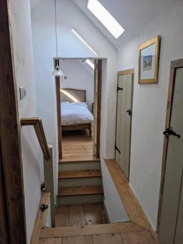 No1 The yard, Regilbury Court, Winford photo 7
