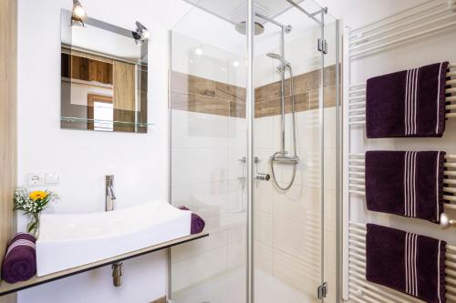 Un baño de Chalet Modern Life