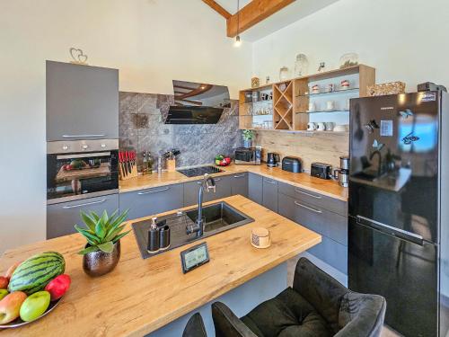 Holiday Home Lynn by Interhome