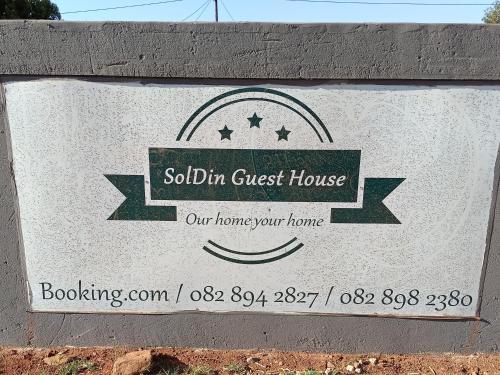 Sijil, anugerah, tanda atau dokumen lain yang dipamerkan di SolDin Guest House