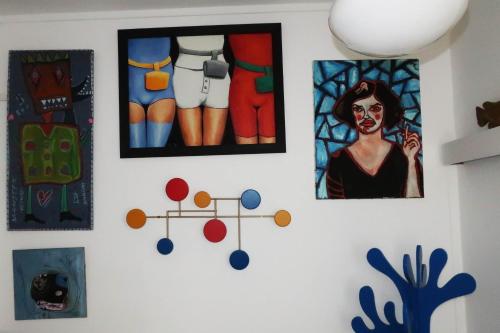 Fotografie z fotogalerie ubytování Une chambre et des tableaux v destinaci Dieppe