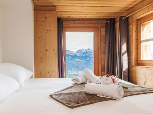 Chalet Le mayen des Veillas by Interhome