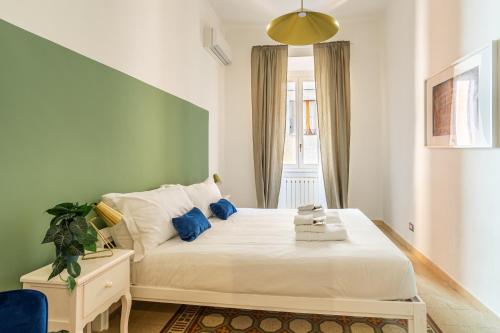 iFlat Colosseum's Brand New & Cozy Nest
